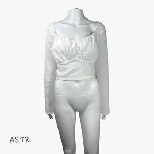 ASTR The Label Women's Long Sleeve Textured Top in White